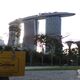 Cottbus im Vordergrund des Marina Bay Sands Hotel in Singapore