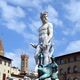 Der Neptunbrunnen auf der Piazza della Signoria in Florenz