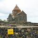 Armenien, das Sevankloster am Sevansee, fast 2000m über dem Meeresspiegel
