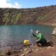 Am Kerid-Krater auf Island mit Fontaine