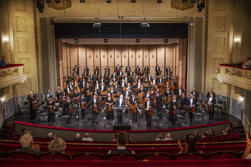 Das Philharmonische Orchester im Großen Haus - © Ticketservice Theater