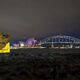 Oper und Harbour Bridge in Sydney, Australien, während der
Lichtinstallation – Vivid Sydney