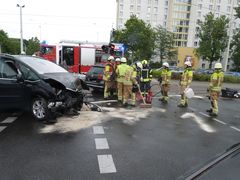 Feuerwehreinsatz bei Autounfall auf dem Stadtring