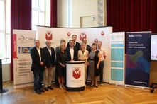 Unterzeichnung der Kooperationsvereinbarung  „durcHatmen"  im Stadthaus Cottbus