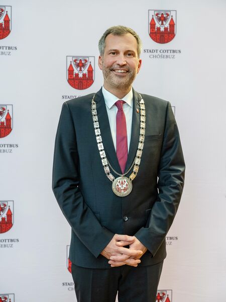 Oberbürgermeister Tobias Schick, geb. 1980, im Amt seit 30.11.2022