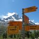 auf Wanderung zur Schönbielhütte am Fuße des Matterhorns in der Schweiz